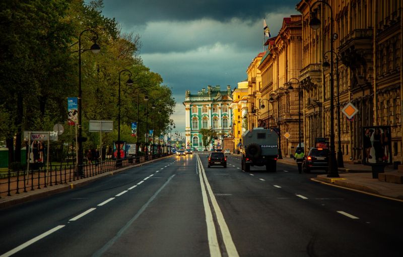 Как прописать совершеннолетних детей в квартире: